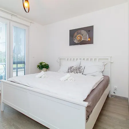 Karolina Apartment - 4Kk, Garden Terrace, Free Parking Ostrawa Zewnętrze zdjęcie